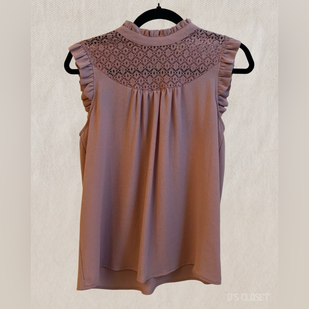 Dusty Rose Elegant Lace Detail Sleeveless Top